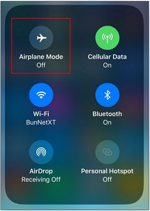 Does airplane mode turn off GPS on iPhone/Android?