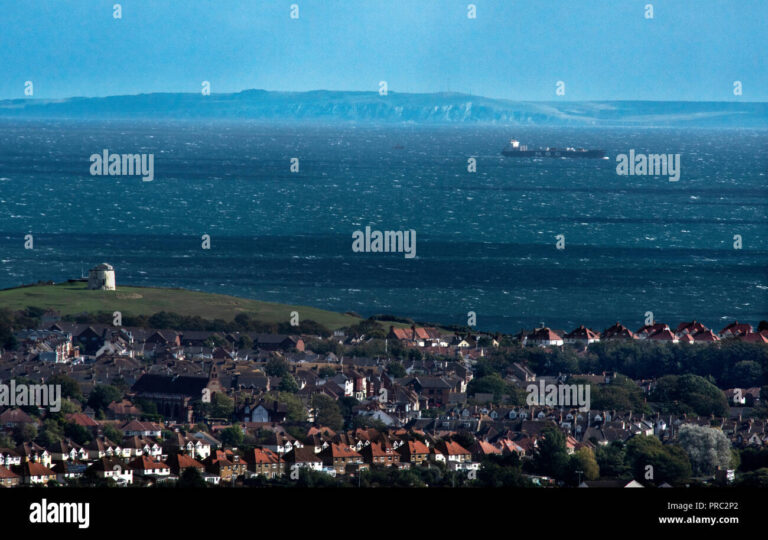 Can you see England from France?