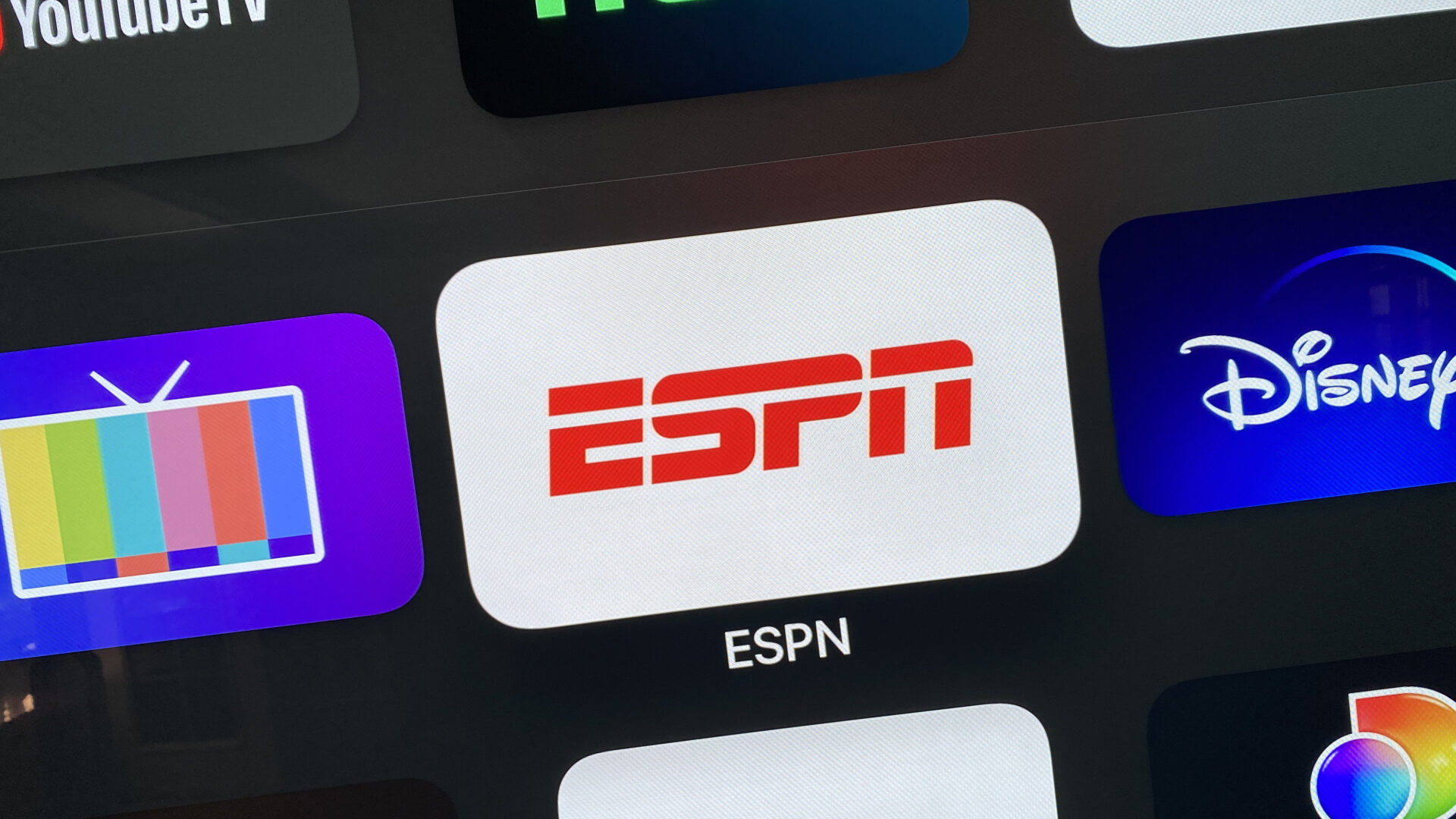 can-you-watch-espn-on-regular-tv-the-daily-vpn