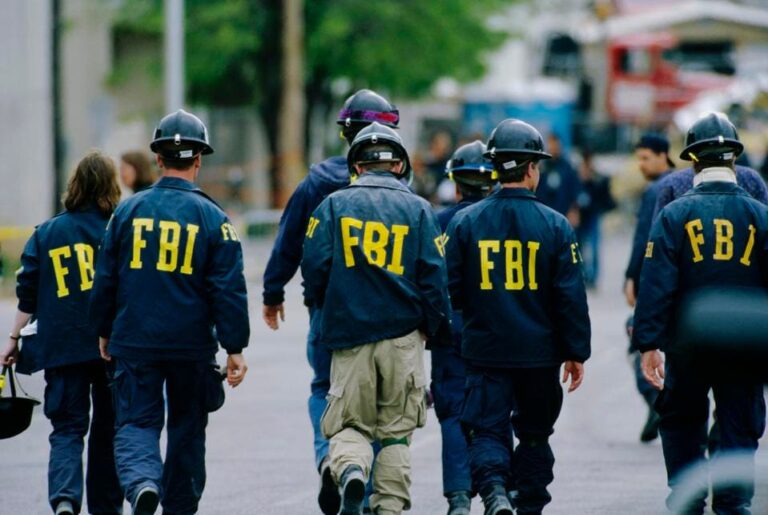 Does the FBI get paid a lot?