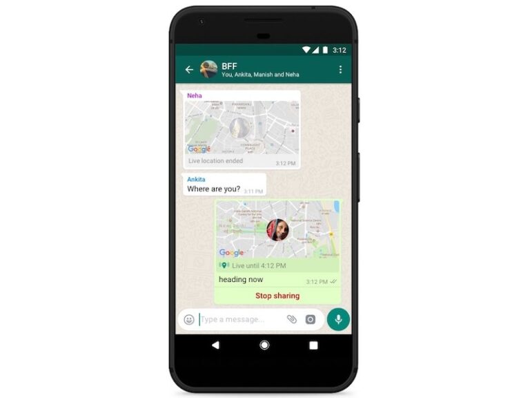 How do I refresh my WhatsApp live location?