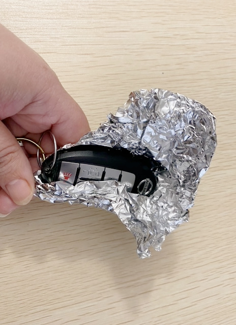 Why wrap your keys in tin foil?