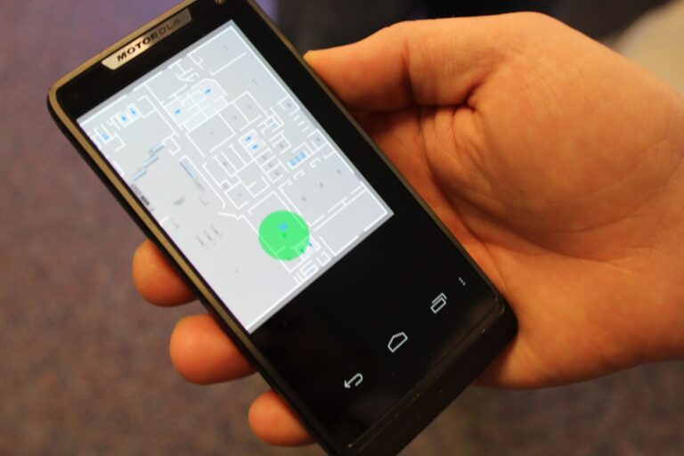 Is phone-based location tracking legal?