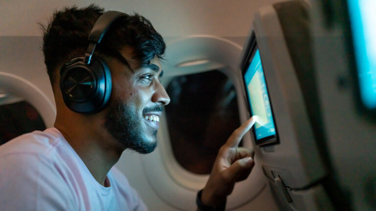 Can you wear headphones on a plane?